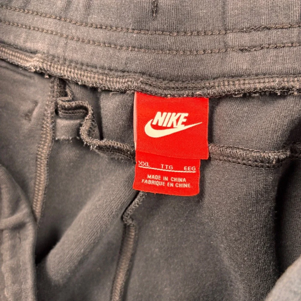 Nike Tech Fleece Jogger Pants Mens 2XL Black‎ Tapered Zip Pocket Sweatpants